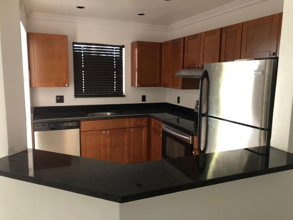 21911 Lake Forest Circle - Photo 1