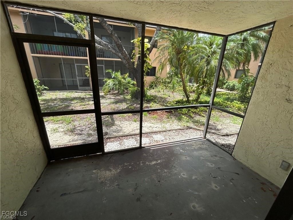 2690 Park Windsor Drive - Photo 8