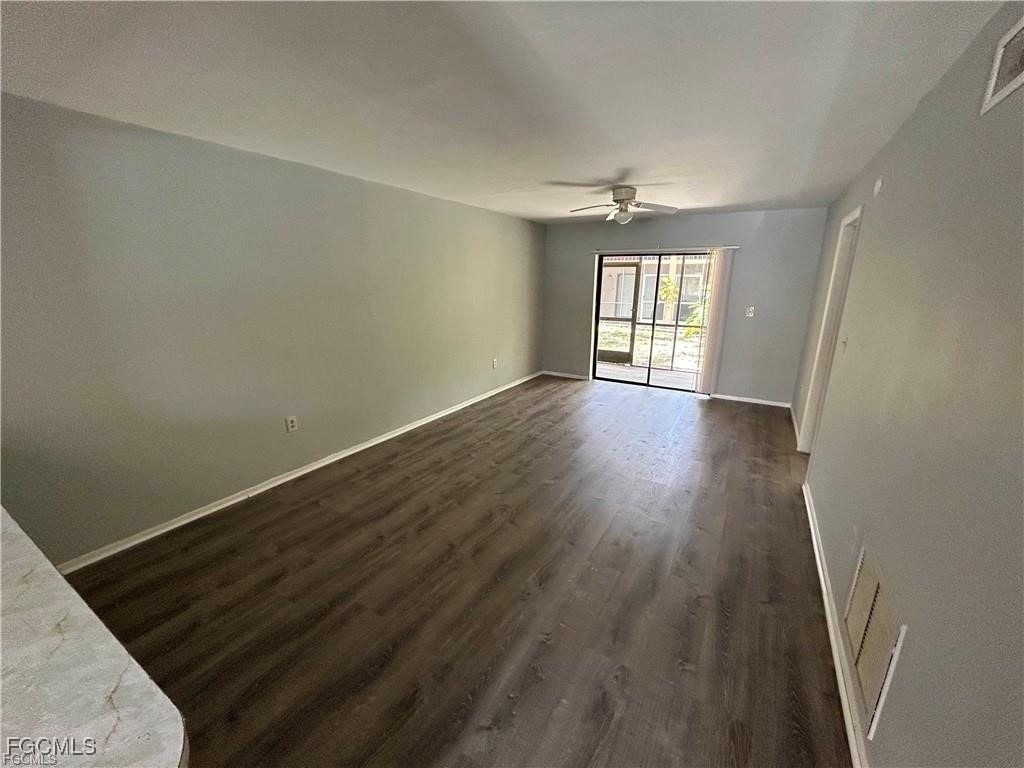 2690 Park Windsor Drive - Photo 2