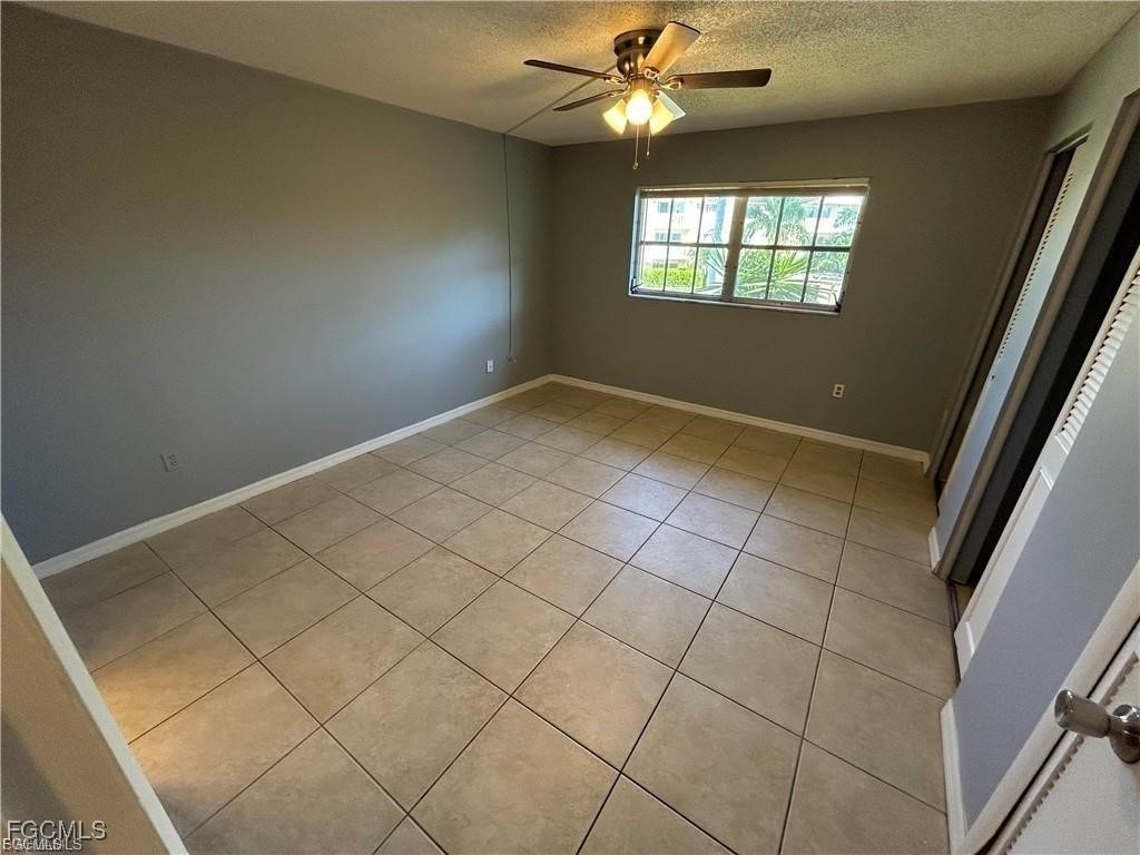 3706 Broadway - Photo 2
