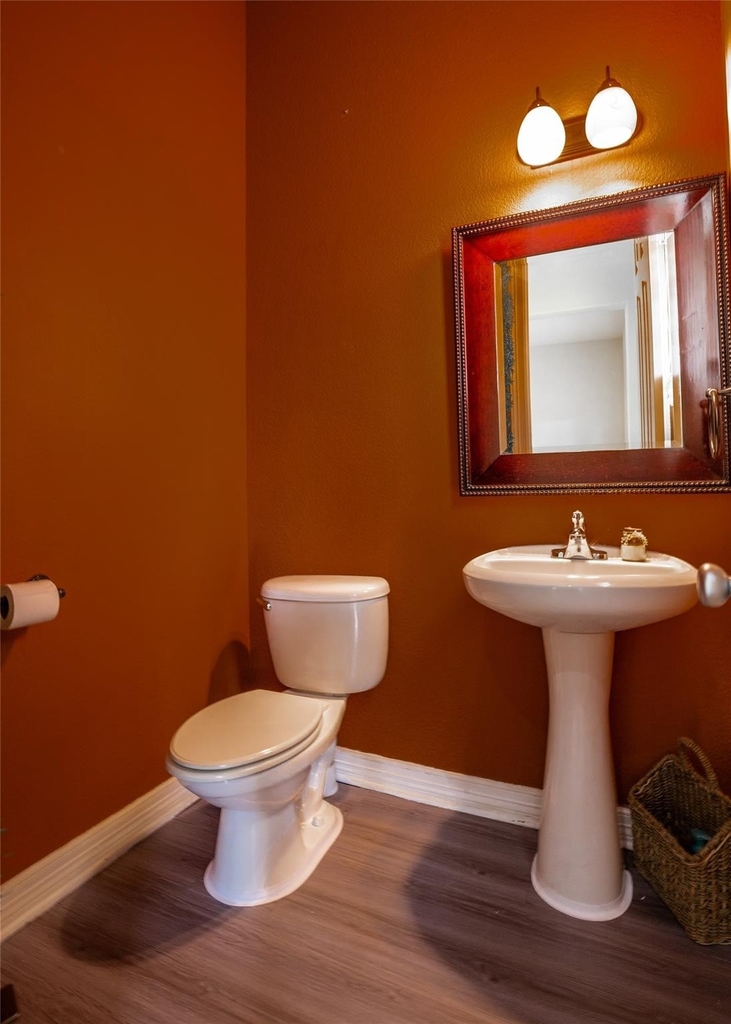 2923 Royal Oaks Crest - Photo 12