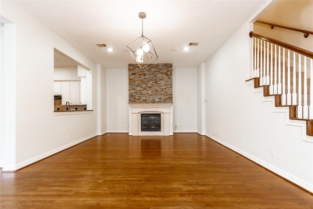 2923 Royal Oaks Crest - Photo 5