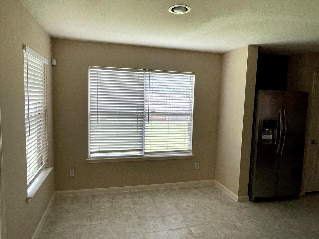29618 Evergreen Hills Drive - Photo 6