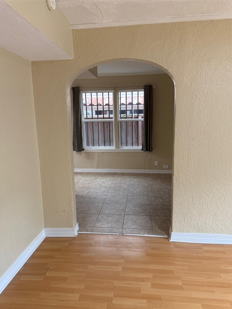 5106 Jackson Street - Photo 8