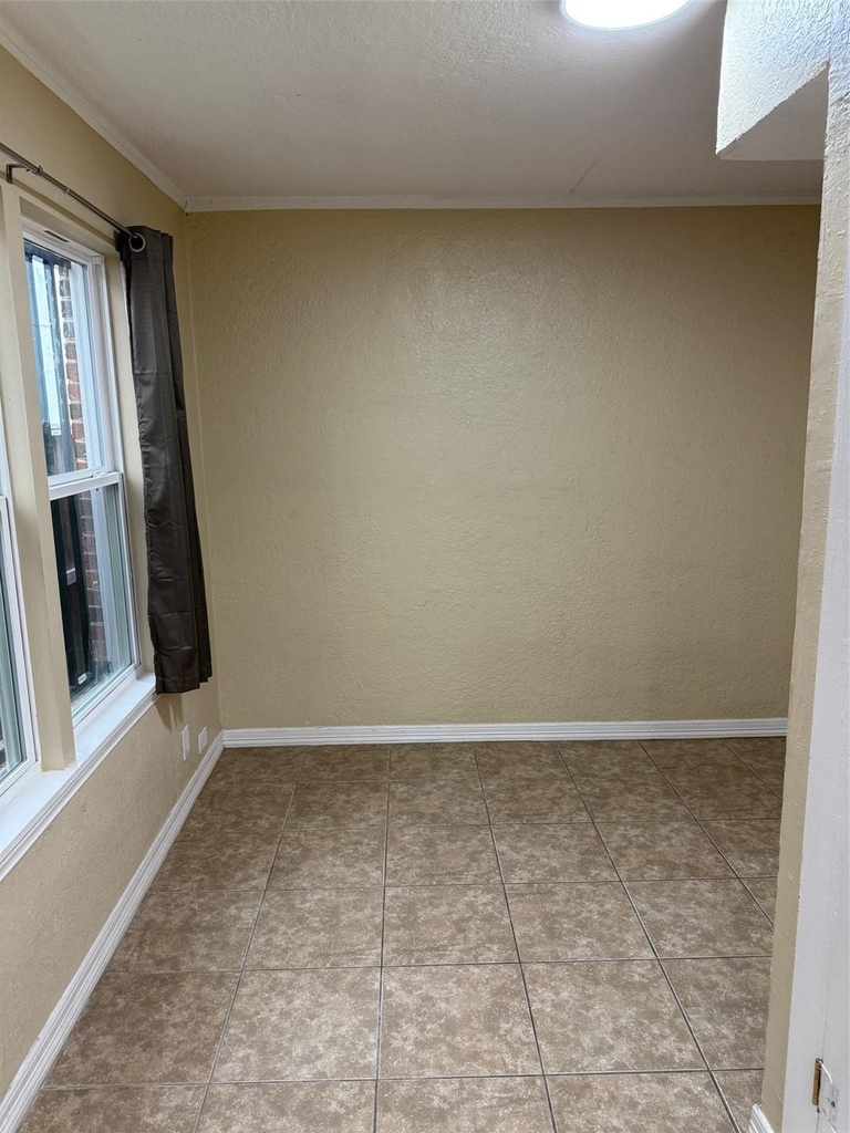 5106 Jackson Street - Photo 9
