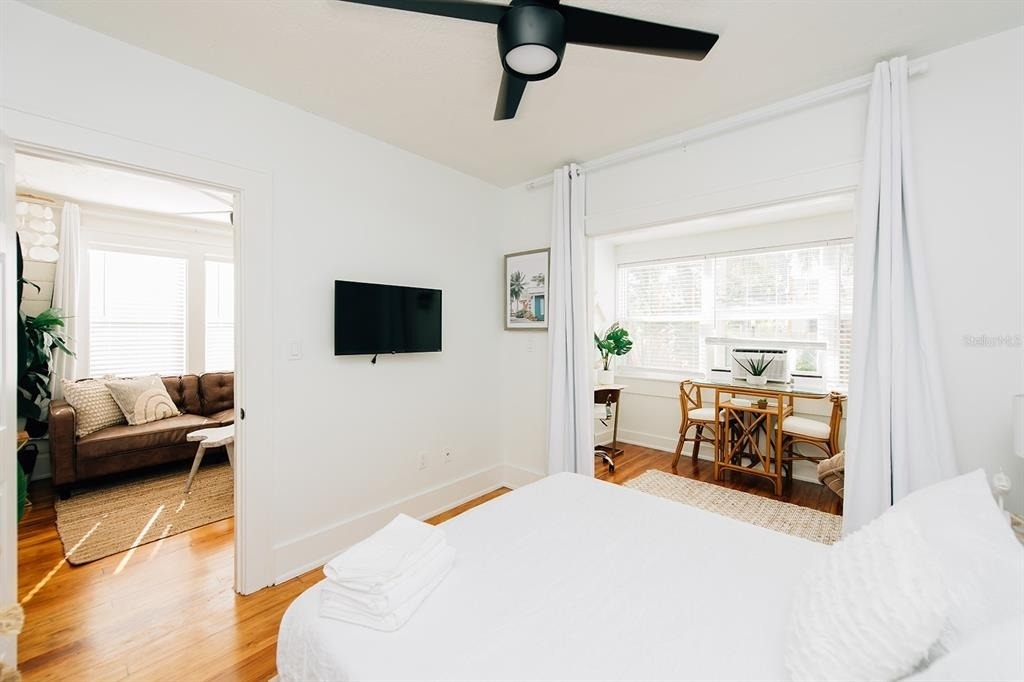 809 10th Avenue N - Photo 18