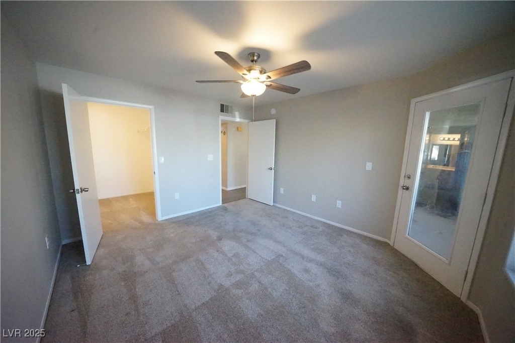 5710 E Tropicana Avenue - Photo 13
