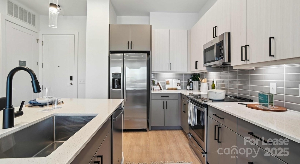 1133 Harding Place - Photo 22