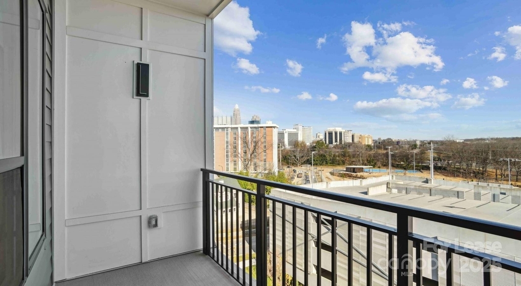 1133 Harding Place - Photo 40