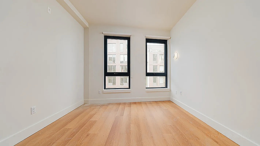 130 Hope Street - Photo 3