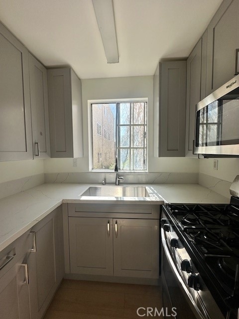 3518 W 3rd Street - Photo 1