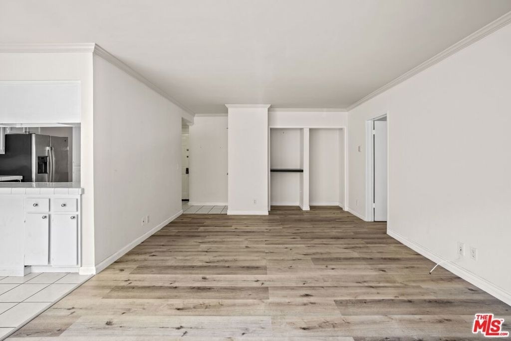 1033 6th Street - Photo 13