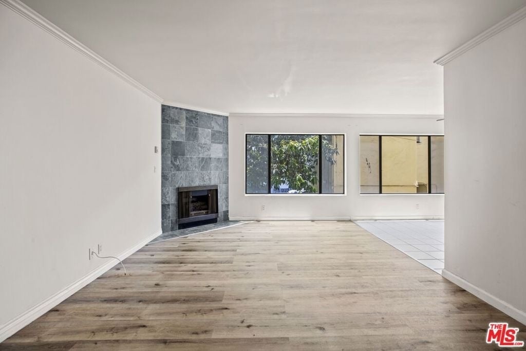 1033 6th Street - Photo 12