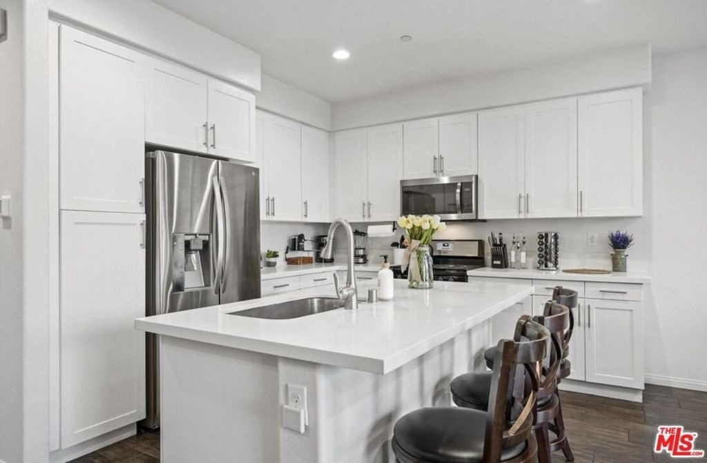 4720 E Washington Avenue - Photo 4
