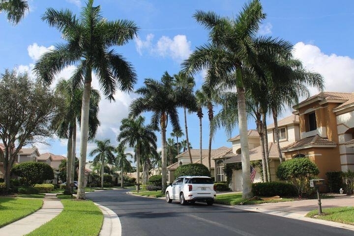 10836 Grande Boulevard - Photo 10