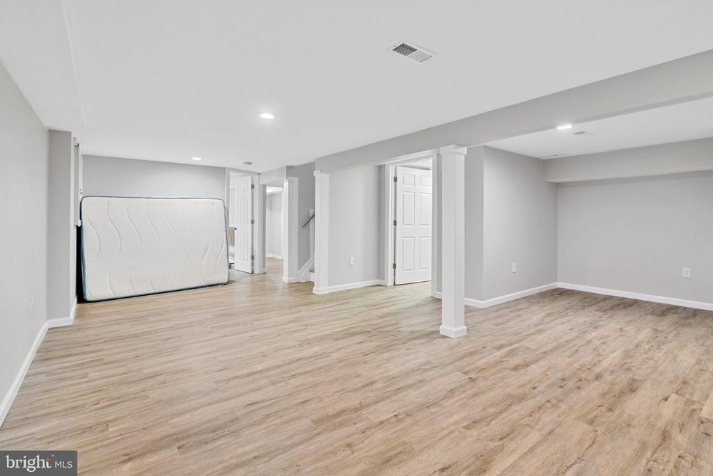 501 Bloomfield Drive - Photo 24