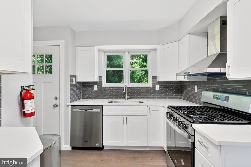 501 Bloomfield Drive - Photo 13