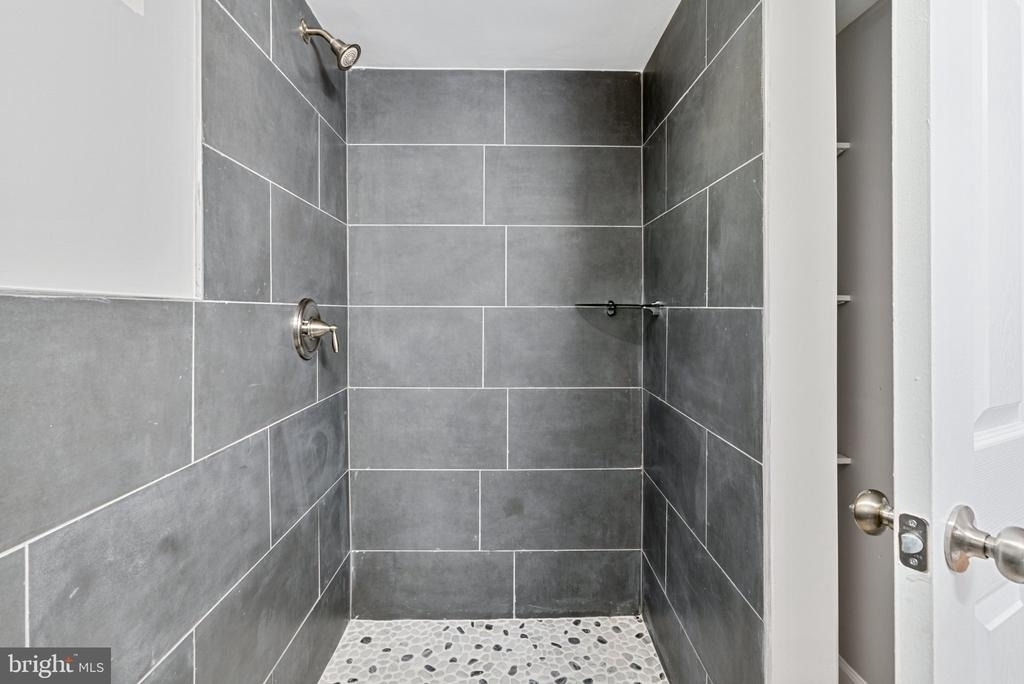 501 Bloomfield Drive - Photo 29