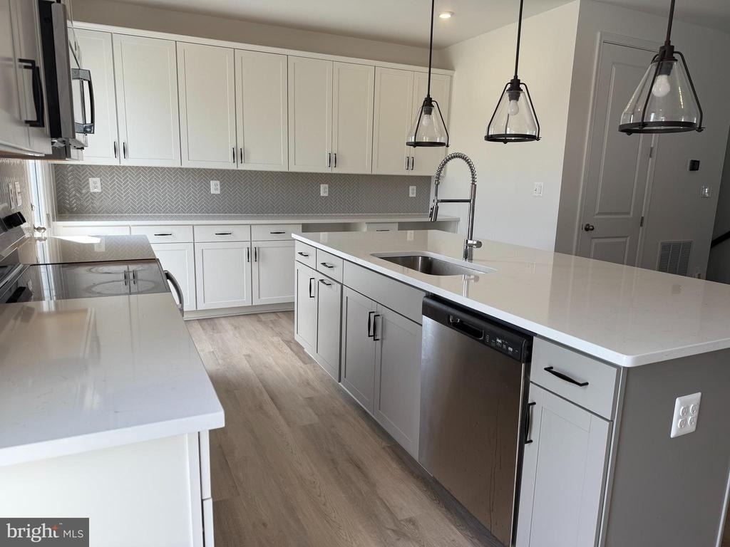 534 Rosemary Circle - Photo 3