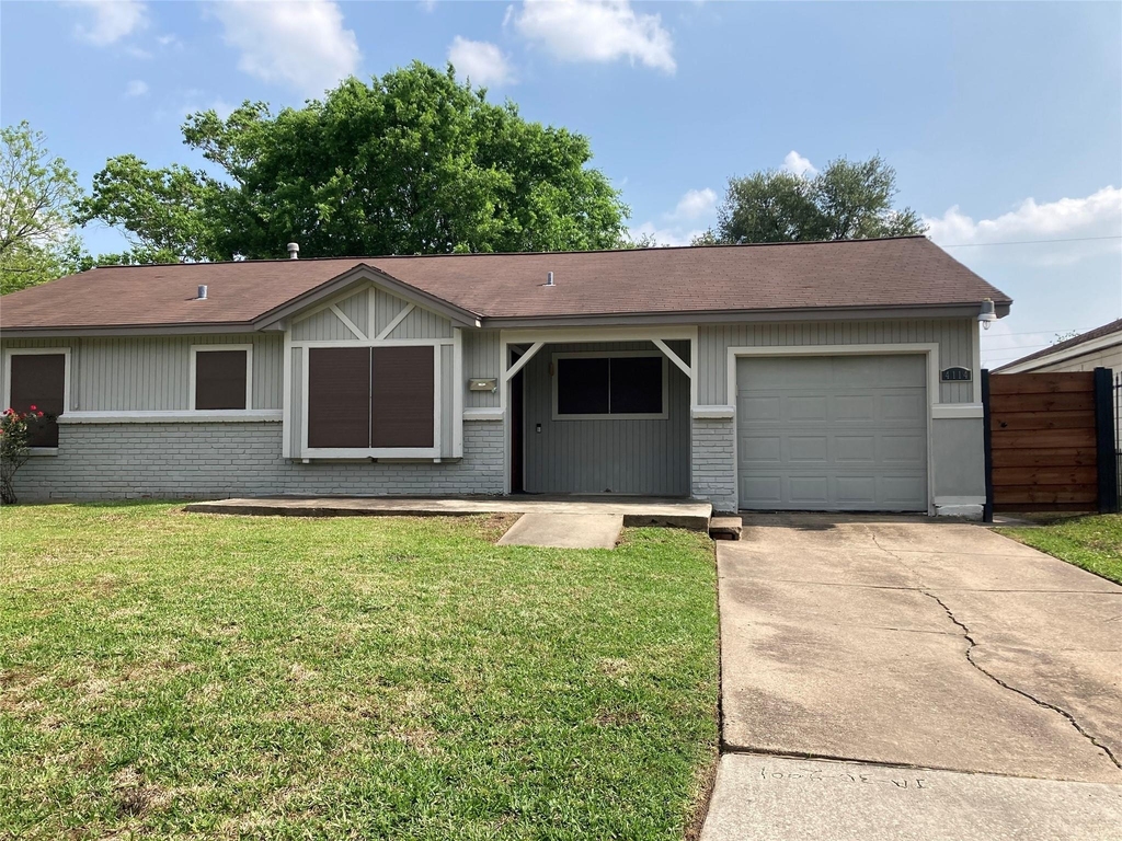 4114 Dacca Dr - Photo 0