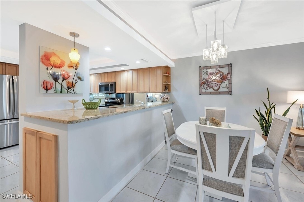 12945 Vanderbilt Drive - Photo 11
