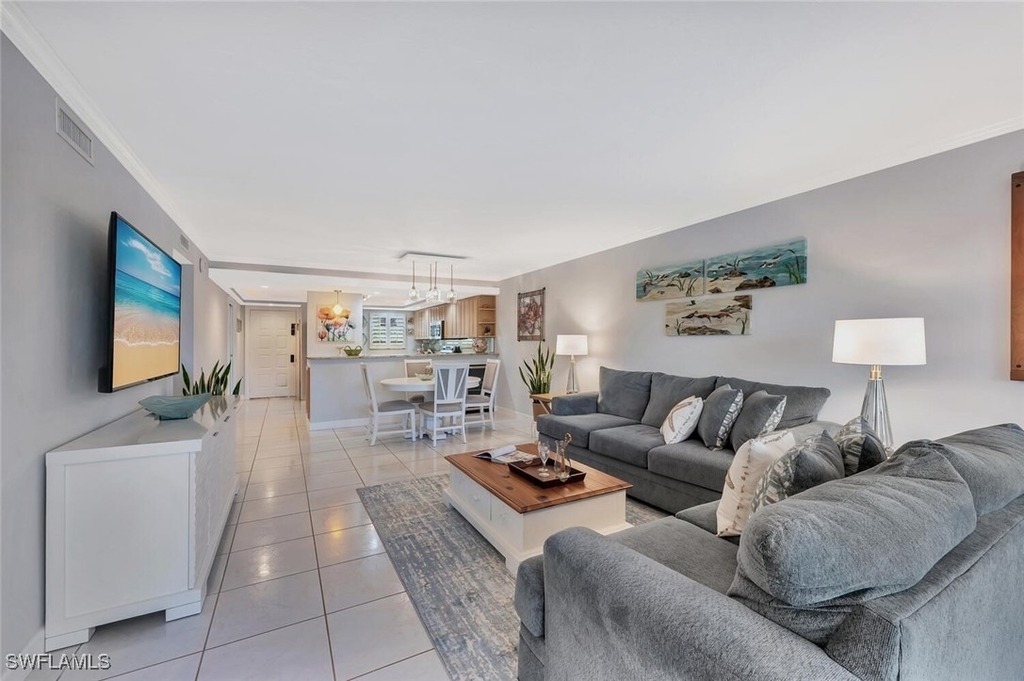 12945 Vanderbilt Drive - Photo 15