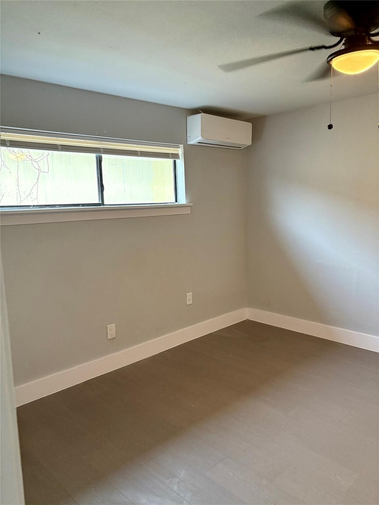 1125 Ann Street - Photo 4