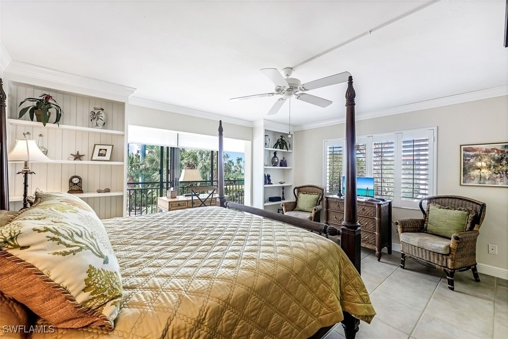2216 Gulf Shore Boulevard N - Photo 9