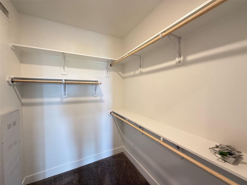 2520 Washington Ave - Photo 7