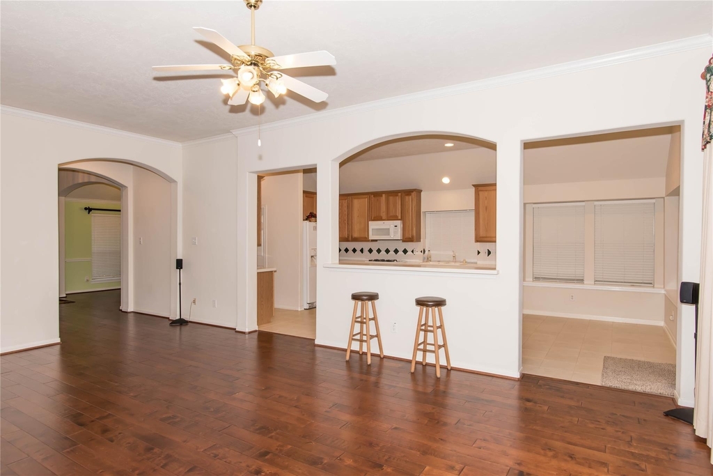 9115 Sunny Ridge Drive - Photo 8