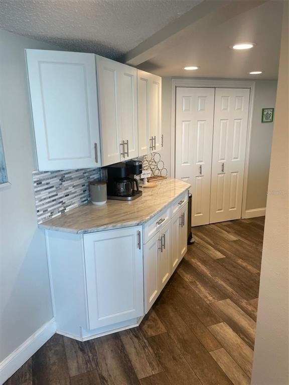 690 Island Way - Photo 13