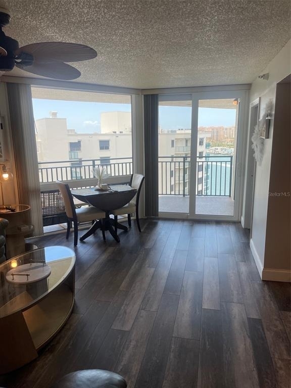 690 Island Way - Photo 3