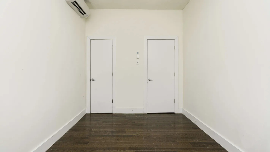 2137 Cortelyou Rd - Photo 5