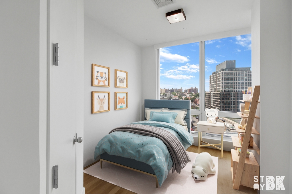 525 Clinton Avenue - Photo 4