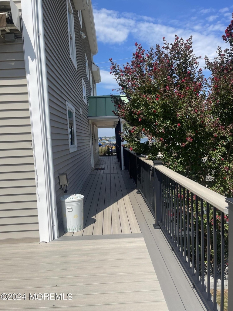 1409 River Road - Photo 42