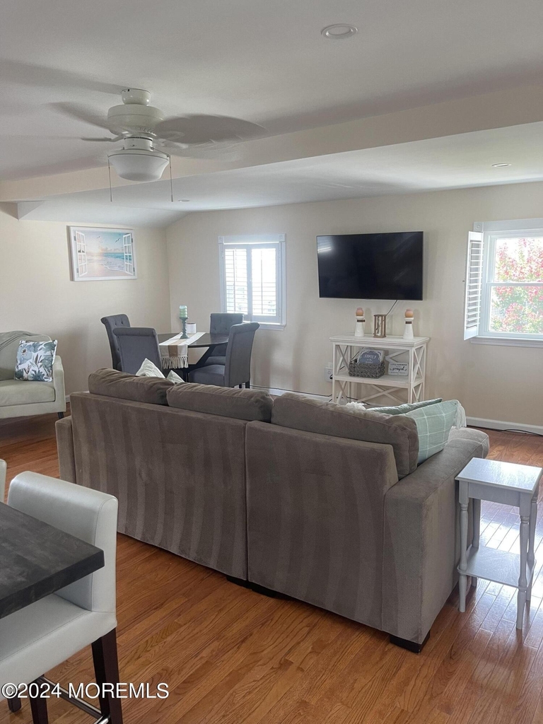 1407 River Road - Photo 8