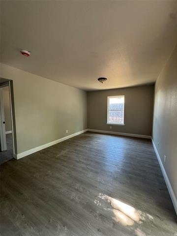 614 Londonderry Lane - Photo 0