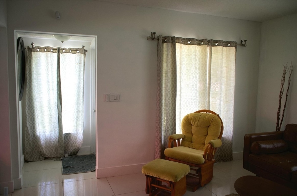 11150 Peachtree Drive - Photo 1