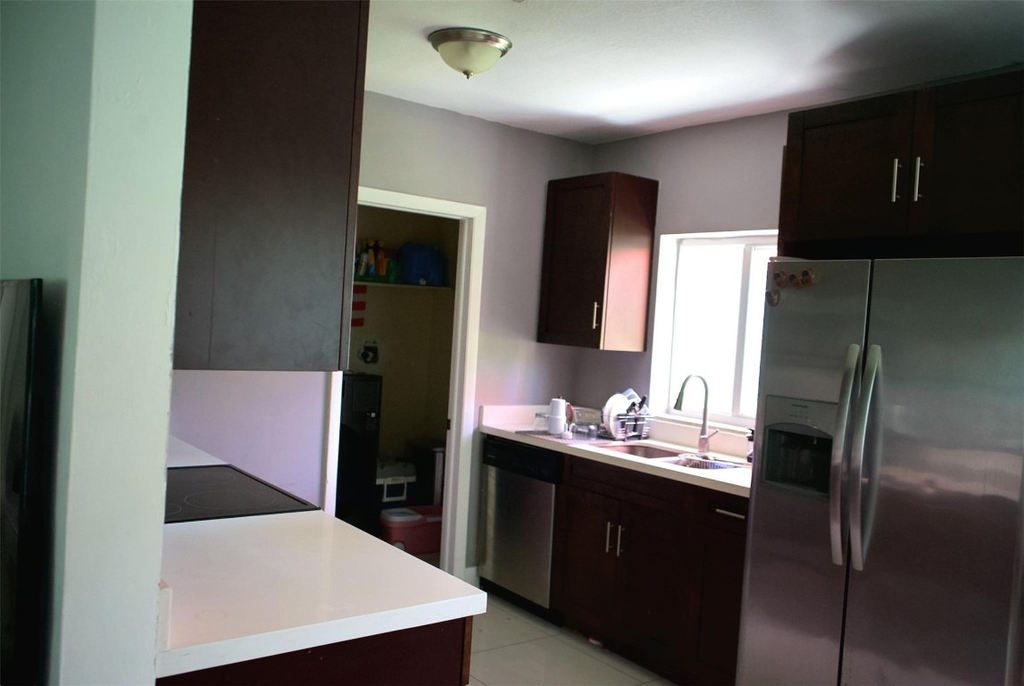 11150 Peachtree Drive - Photo 9