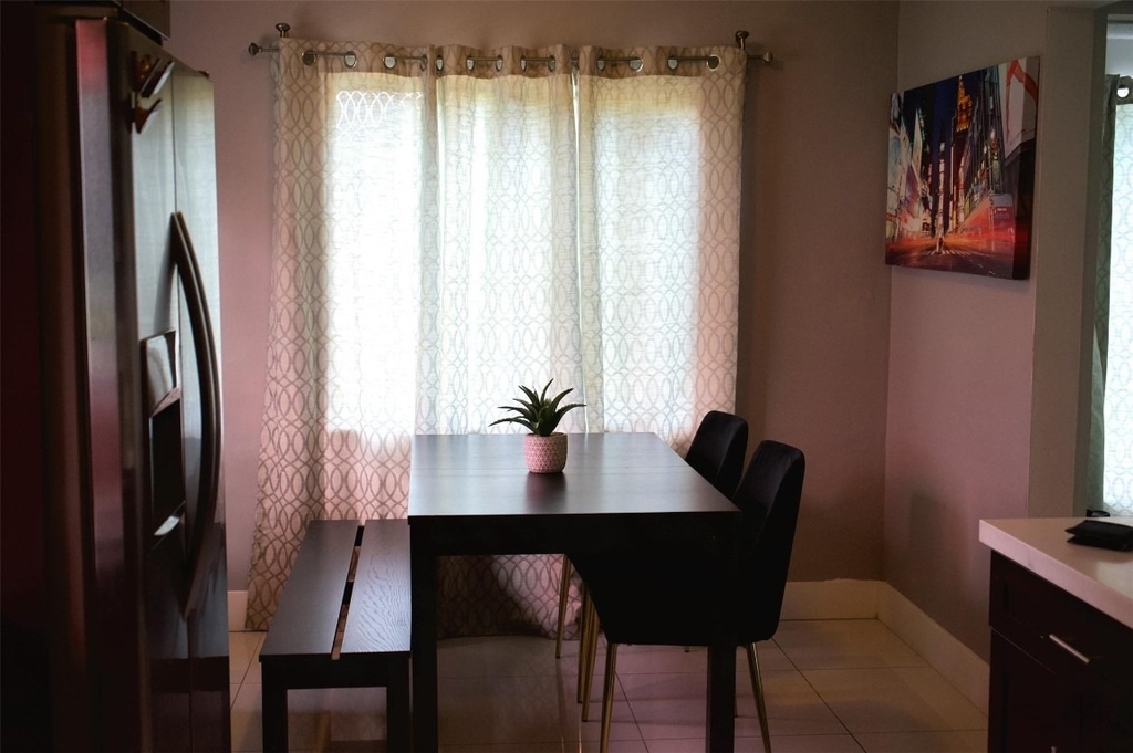 11150 Peachtree Drive - Photo 7