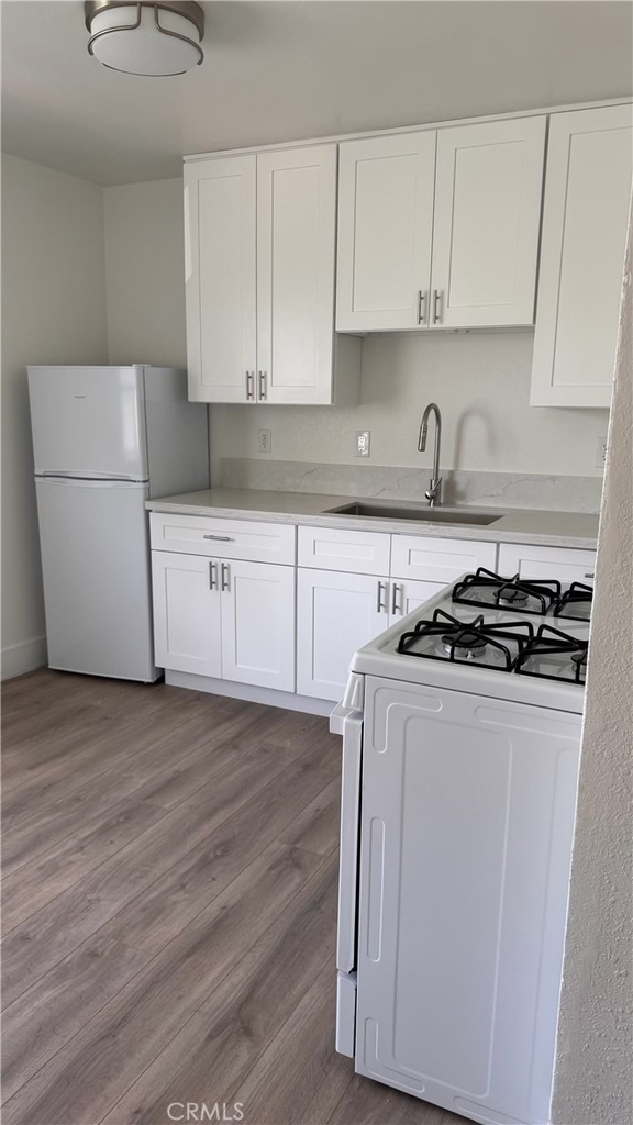 142 W 94th Street - Photo 1