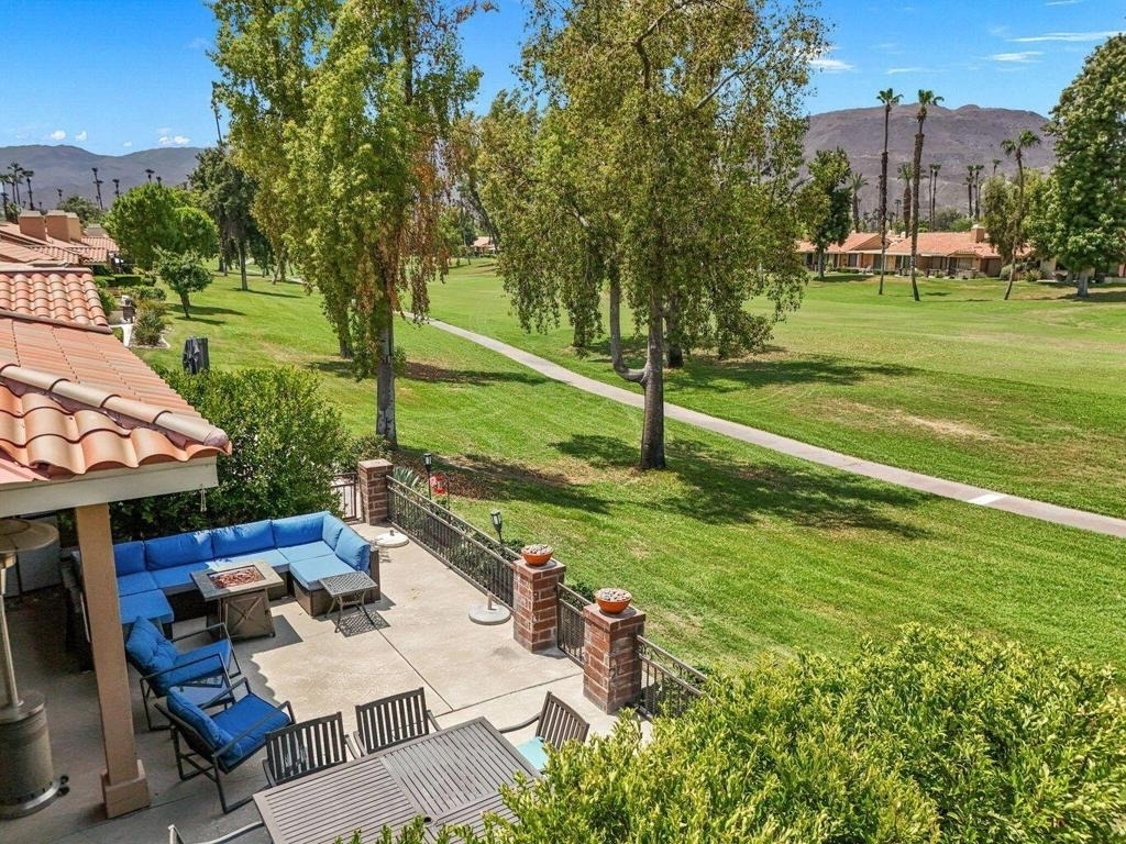235 Santa Barbara Circle - Photo 2