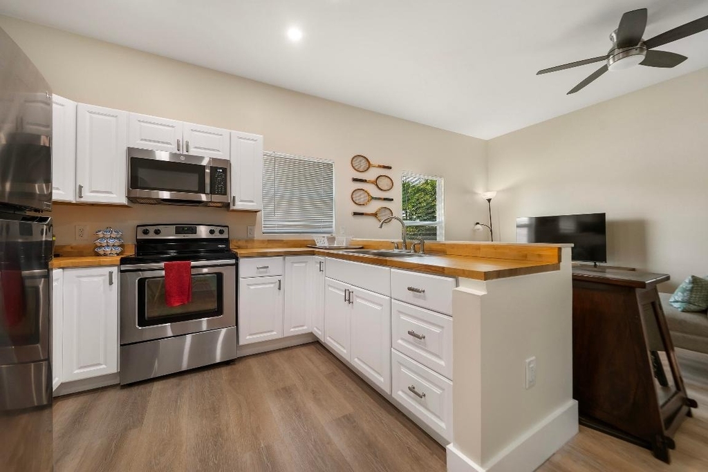602 Nw 1st Street - Photo 1