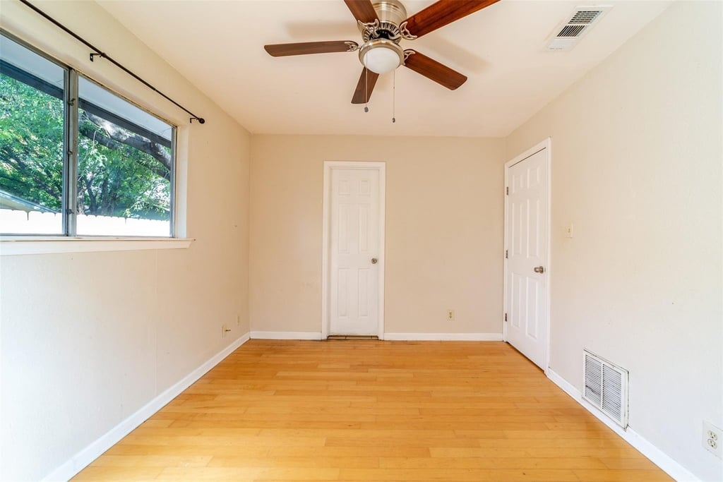 1738 Rutland Dr - Photo 24