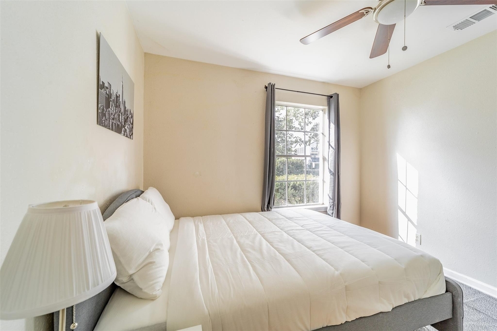 1738 Rutland Dr - Photo 1
