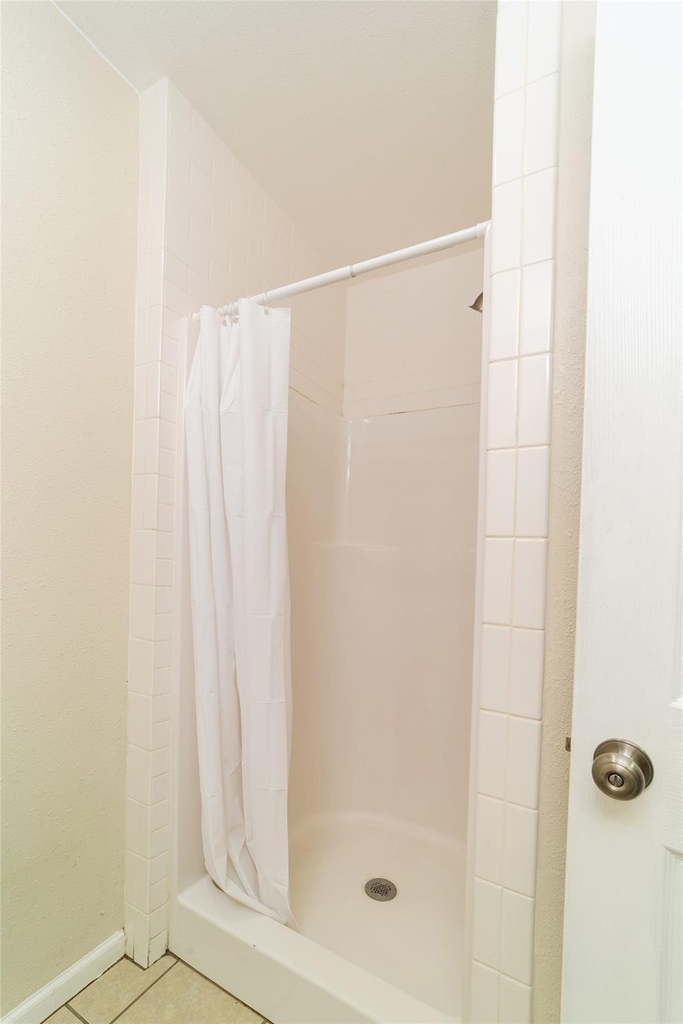 1738 Rutland Dr - Photo 16