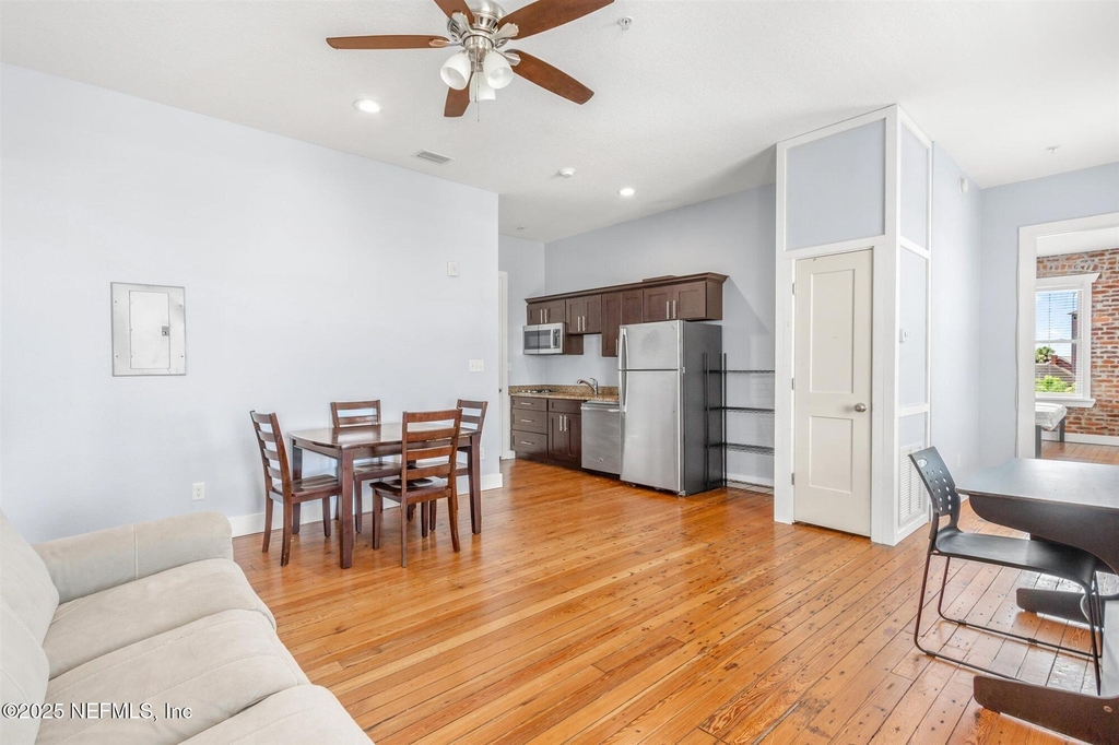 105 N 2nd Street - Photo 20