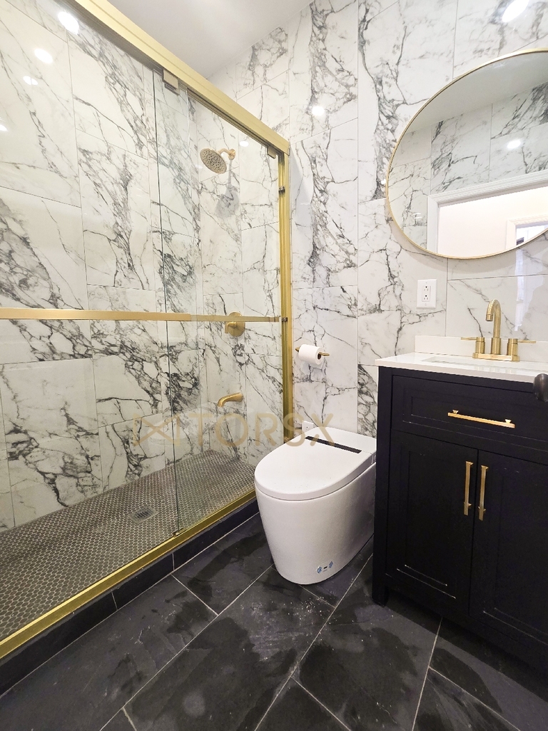 1 Kingston Avenue - Photo 4