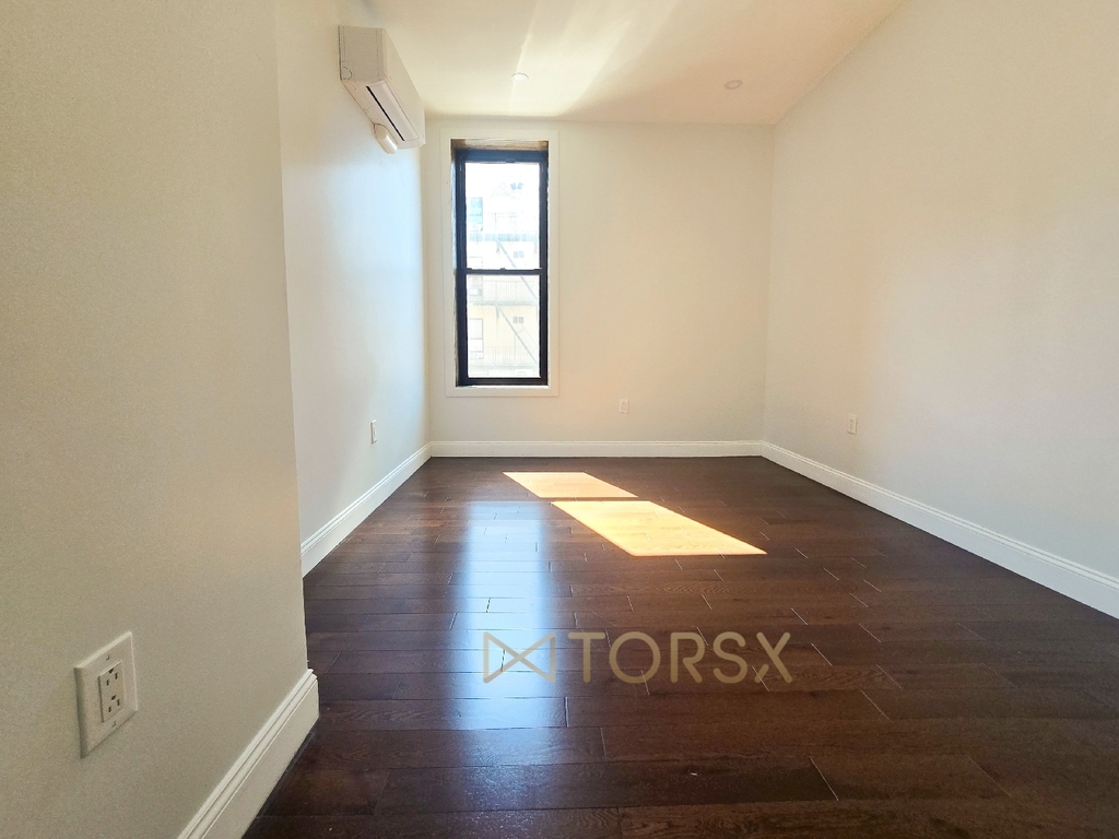 1 Kingston Avenue - Photo 7