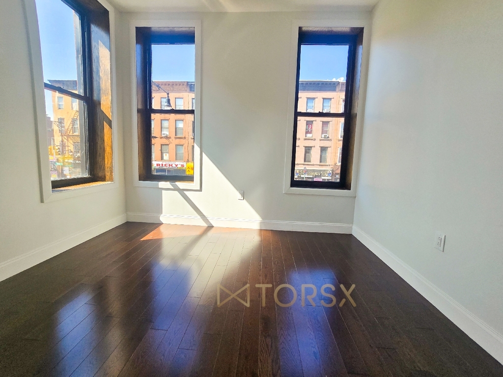 1 Kingston Avenue - Photo 16